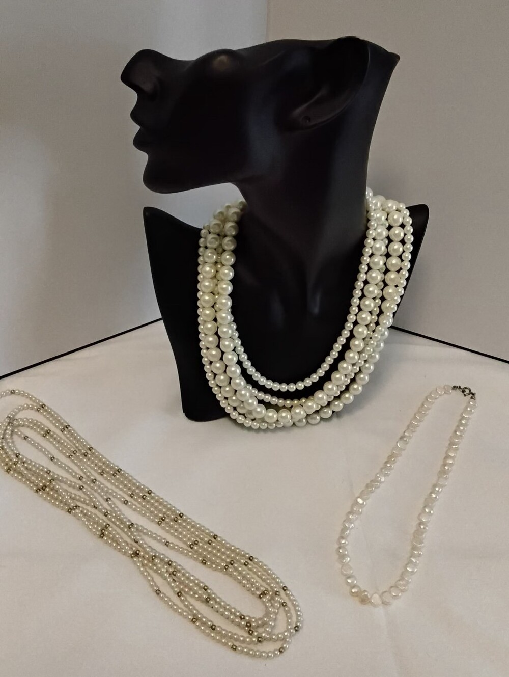 White Pearl Necklace Set - Classic Women's Jewelry